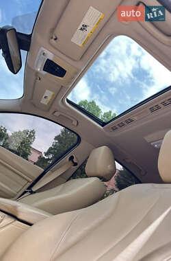 Седан BMW 3 Series 2015 в 