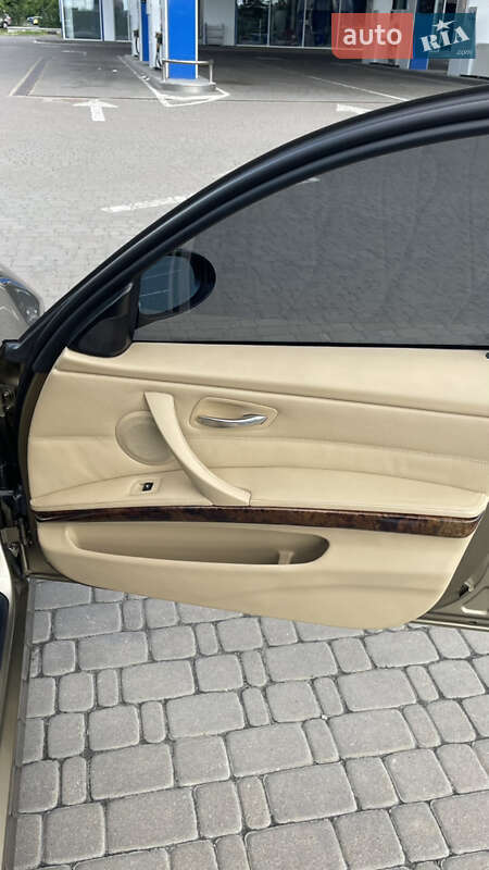 Седан BMW 3 Series 2006 в Києві