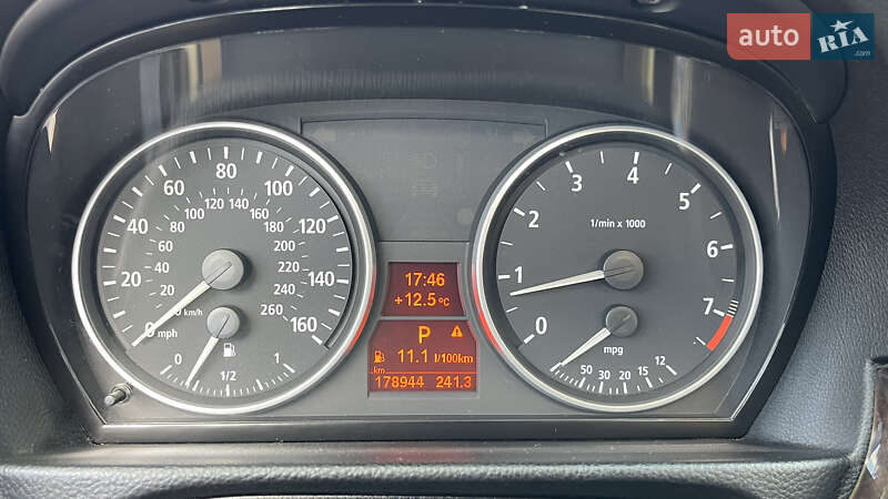 Седан BMW 3 Series 2006 в Києві