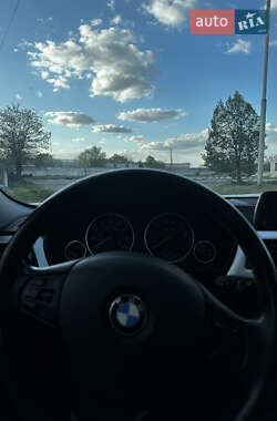 Седан BMW 3 Series 2012 в 