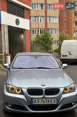 Седан BMW 3 Series 2010 в Києві