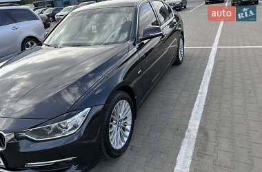 Седан BMW 3 Series 2013 в 