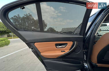 Седан BMW 3 Series 2013 в 