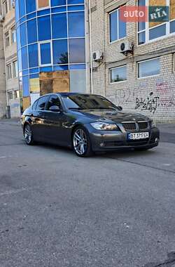 Седан BMW 3 Series 2006 в Херсоне