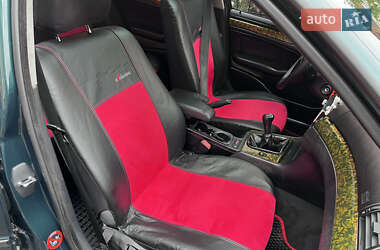 Седан BMW 3 Series 1999 в 