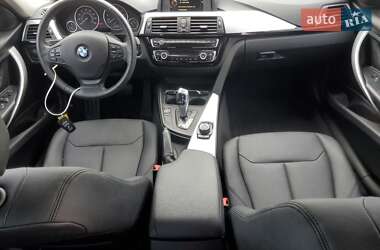 Седан BMW 3 Series 2017 в 
