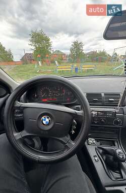Седан BMW 3 Series 1999 в 