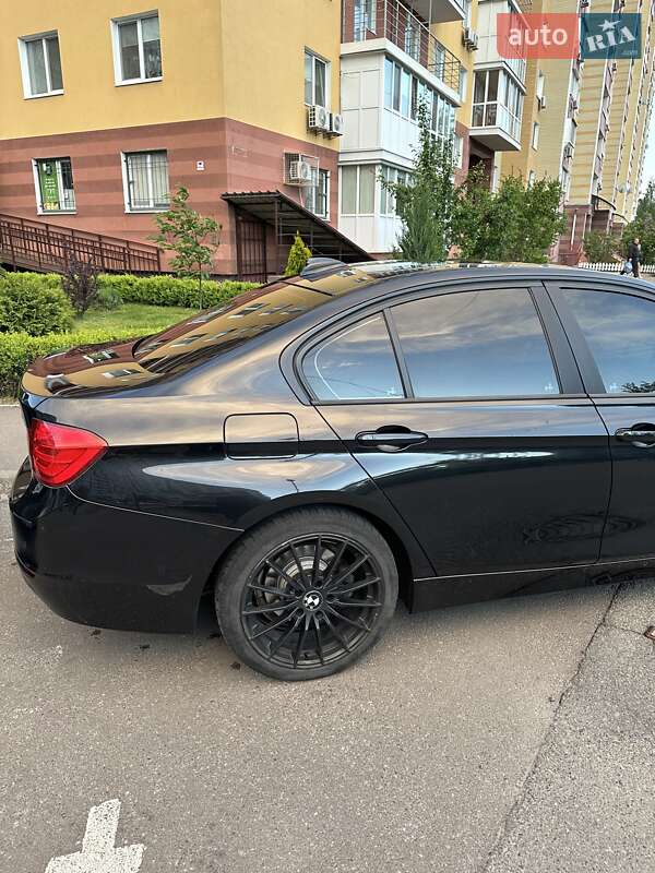 Седан BMW 3 Series 2012 в Киеве