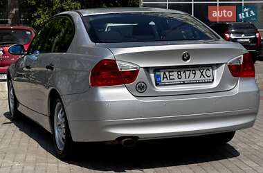 Седан BMW 3 Series 2005 в 