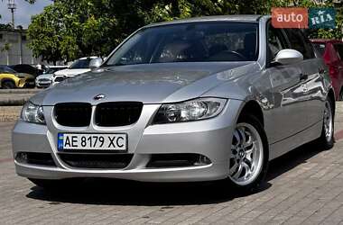 Седан BMW 3 Series 2005 в 