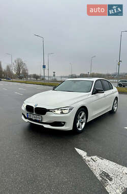 Седан BMW 3 Series 2014 в 