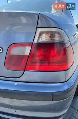 Седан BMW 3 Series 2001 в 