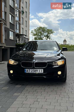 Седан BMW 3 Series 2013 в 