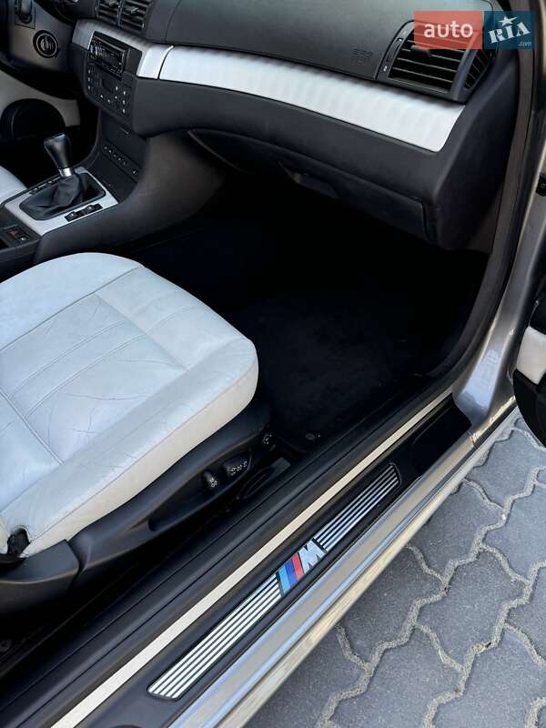 Кабриолет BMW 3 Series 2005 в Черновцах