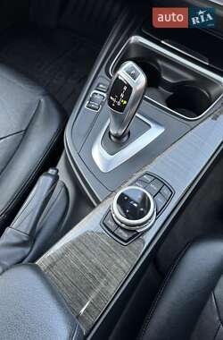 Седан BMW 3 Series 2012 в 