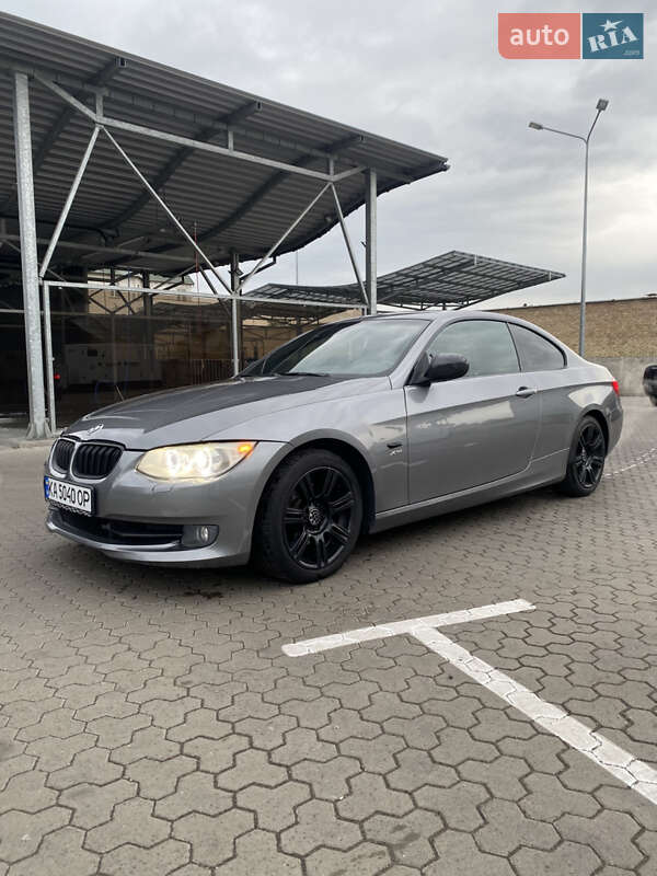 BMW 3 Series 2012
