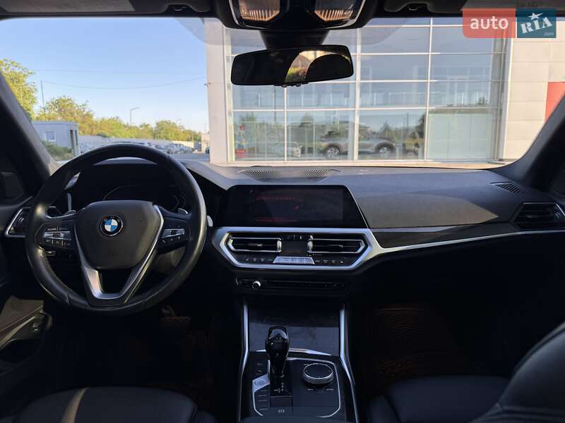 Седан BMW 3 Series 2020 в Киеве фото 31 Седан BMW 3 Series 2020 в Киеве