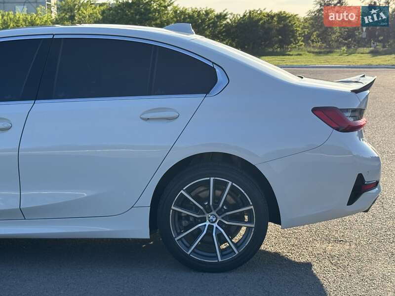 Седан BMW 3 Series 2020 в Киеве фото 75 Седан BMW 3 Series 2020 в Киеве