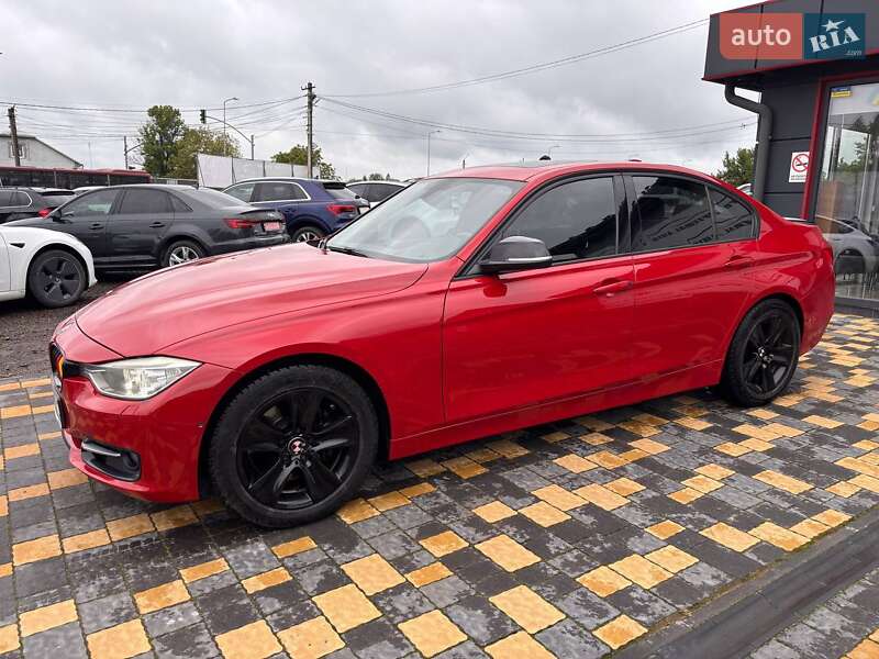 Седан BMW 3 Series 2012 в Львові