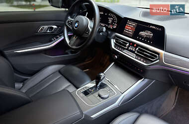 Седан BMW 3 Series 2021 в 