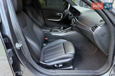 Седан BMW 3 Series 2021 в 