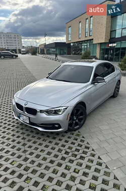 Седан BMW 3 Series 2016 в Хмельницком