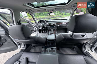 Седан BMW 3 Series 2010 в 