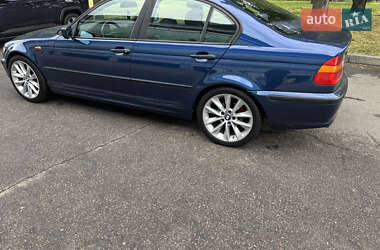 Седан BMW 3 Series 2004 в Киеве