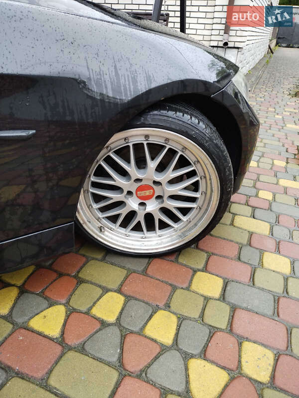 Седан BMW 3 Series 2006 в Луцке