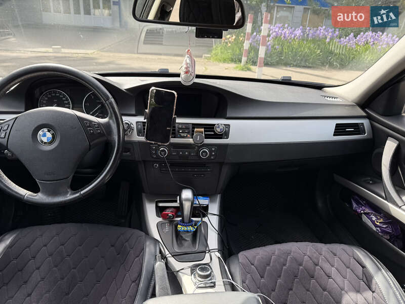 Універсал BMW 3 Series 2009 в Одесі