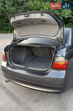 Седан BMW 3 Series 2006 в 