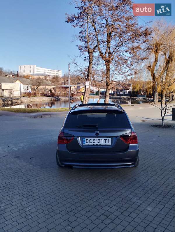Універсал BMW 3 Series 2005 в Винниках
