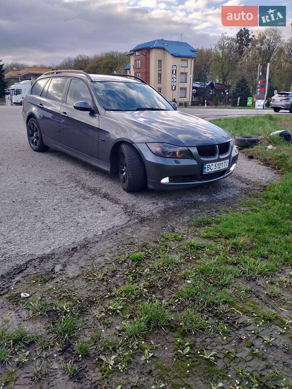 Універсал BMW 3 Series 2005 в Винниках