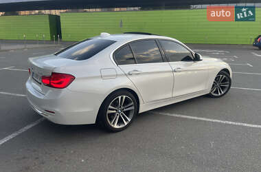 Седан BMW 3 Series 2015 в 