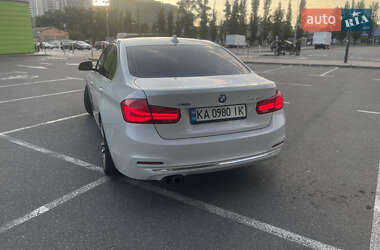 Седан BMW 3 Series 2015 в 