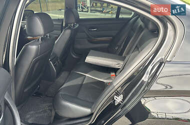 Седан BMW 3 Series 2011 в 