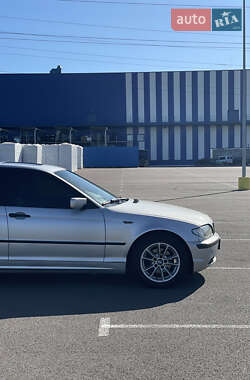Седан BMW 3 Series 2002 в 