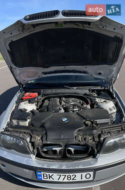 Седан BMW 3 Series 2002 в 
