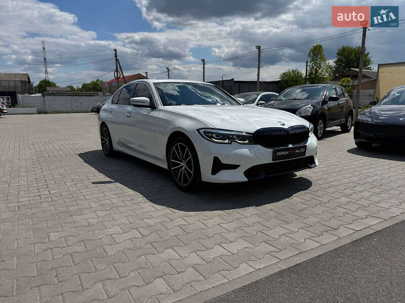 Седан BMW 3 Series 2019 в Виннице
