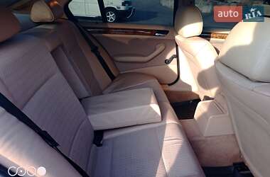 Седан BMW 3 Series 2000 в 