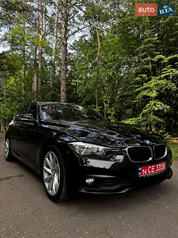 Седан BMW 3 Series 2017 в Одессе