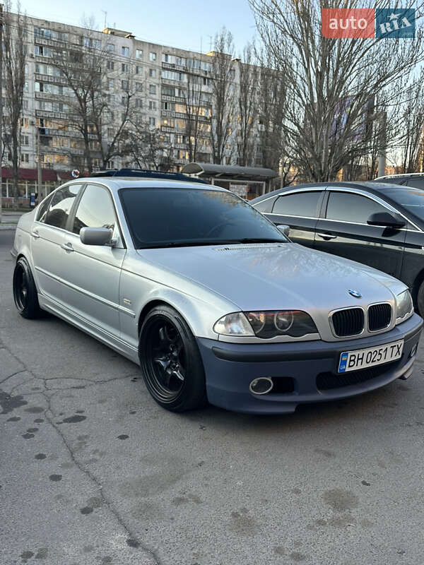BMW 3 Series 2000