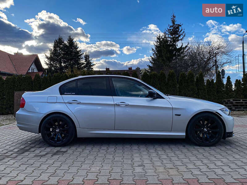 Седан BMW 3 Series 2011 в Доброполье фото Седан BMW 3 Series 2011 в Доброполье