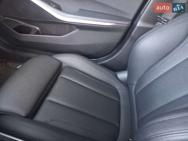 BMW 3 Series 2019