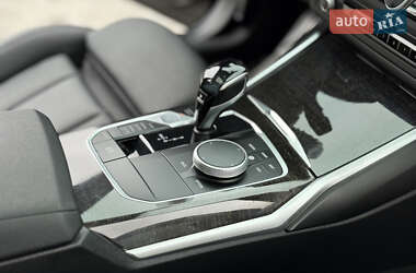 Седан BMW 3 Series 2019 в 