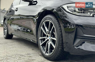 Седан BMW 3 Series 2019 в 