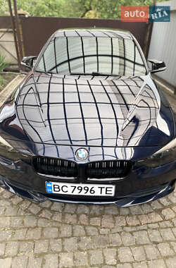 Седан BMW 3 Series 2013 в 