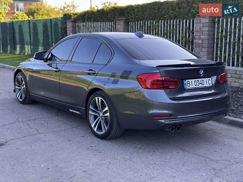 Седан BMW 3 Series 2017 в Полтаві