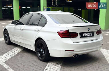 Седан BMW 3 Series 2012 в 