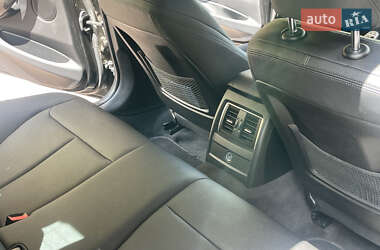 Седан BMW 3 Series 2018 в Киеве